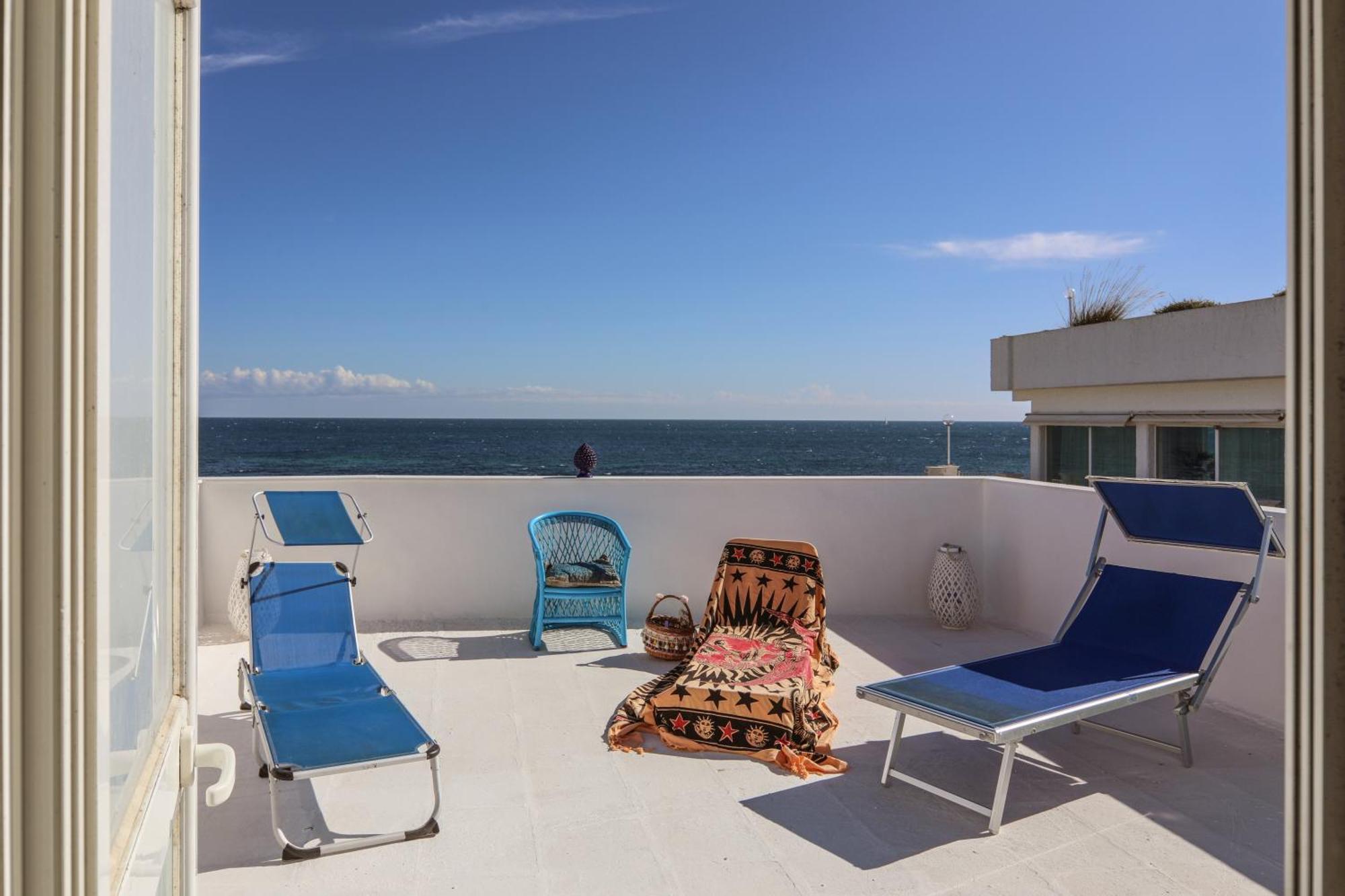 지오비나조 Ventana Del Mar B&B 외부 사진