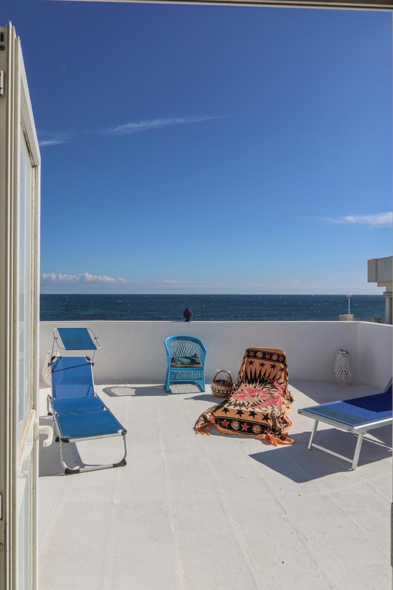 지오비나조 Ventana Del Mar B&B 외부 사진